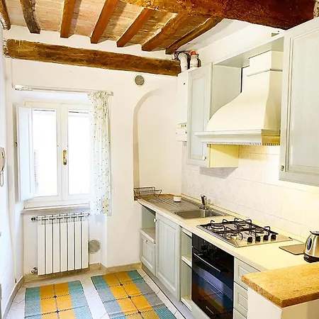La Rue In Centro E Terme 10 Min Apartment *